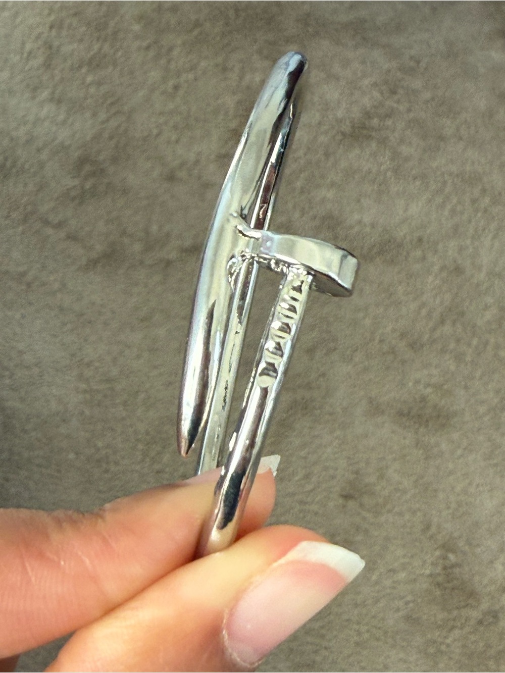 Nail screw bangle bracelet silver fashion bracelet - Picture 5 of 8